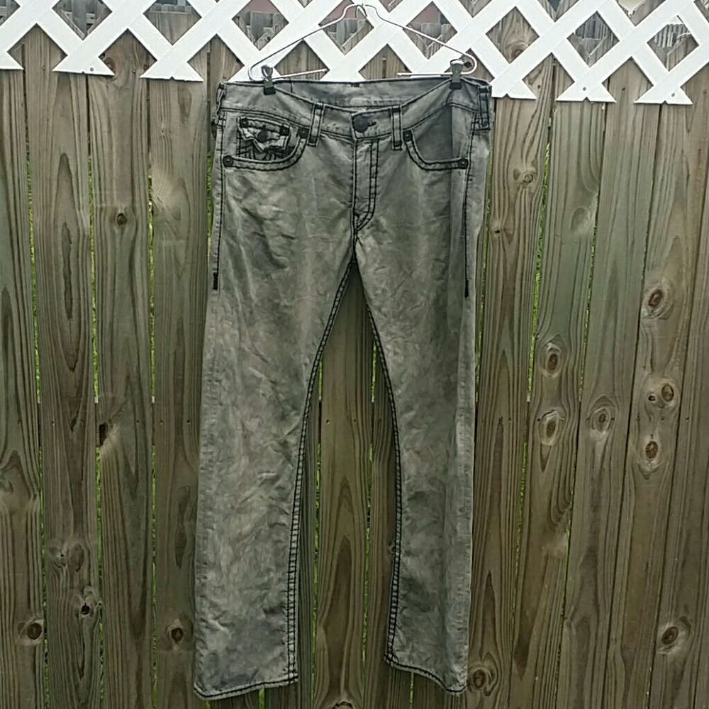 MEN'S TRUE RELIGION JEANS